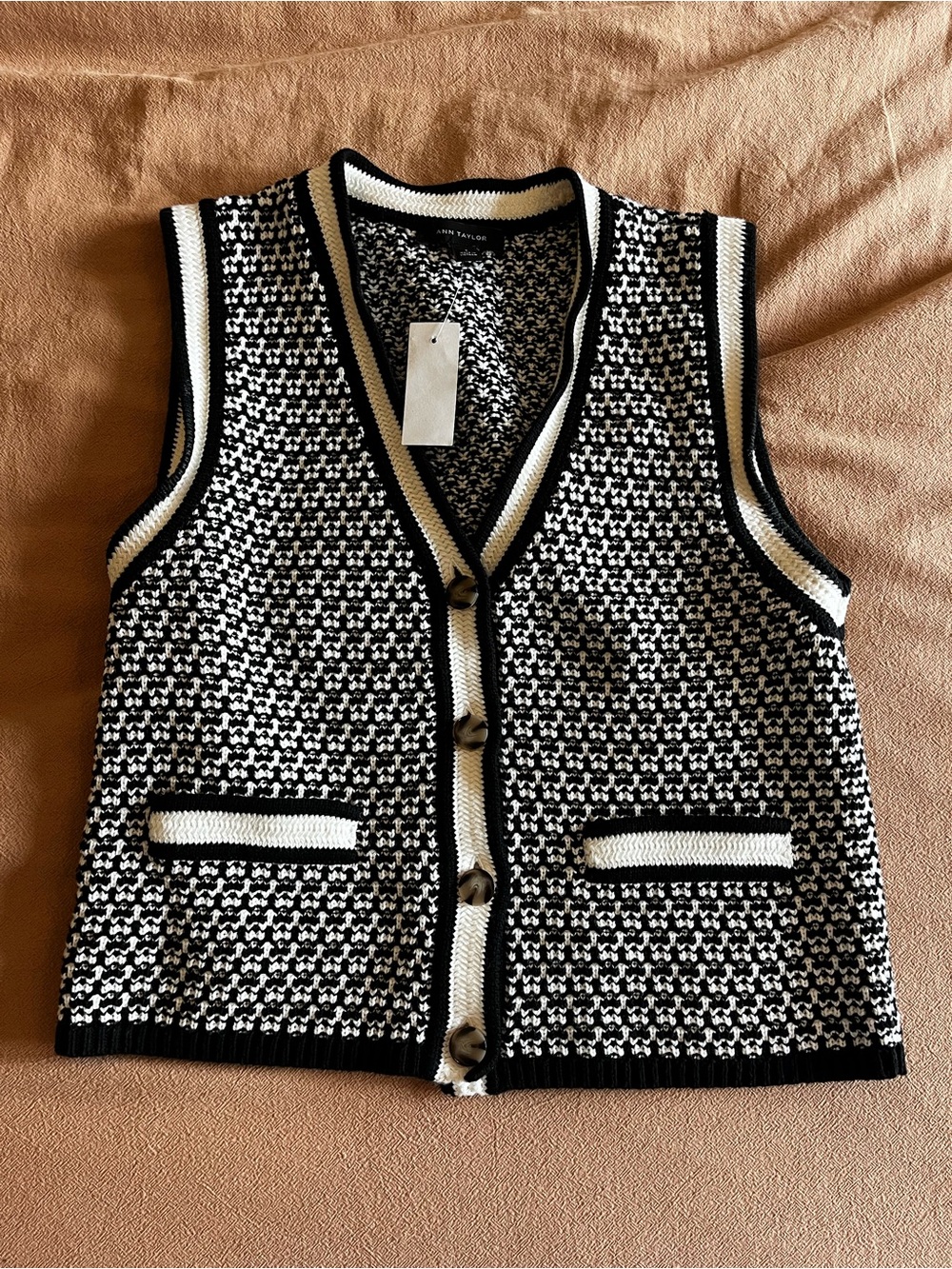 Black and White Knit Sweater Vest - Ann Taylor